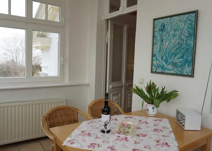 Villa Emanuel mit Meerblick
